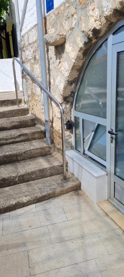 Apartman Lucija Punat Exterior photo