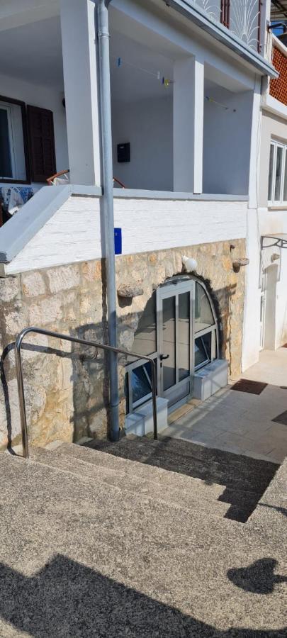 Apartman Lucija Punat Exterior photo